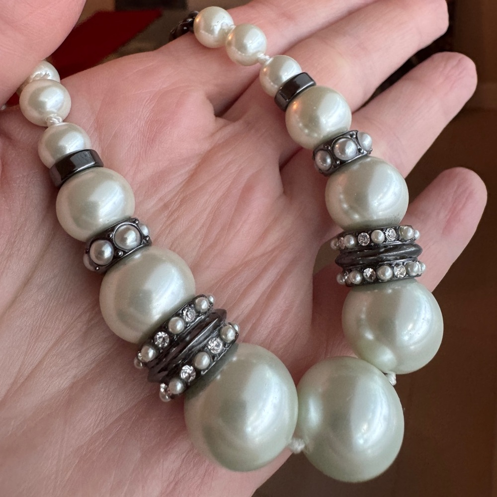 Vintage Givenchy necklace - Picture 6 of 8